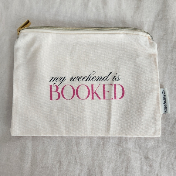 Case Society Co. - Chapter Checks Kindle Case - Picture 5 of 5